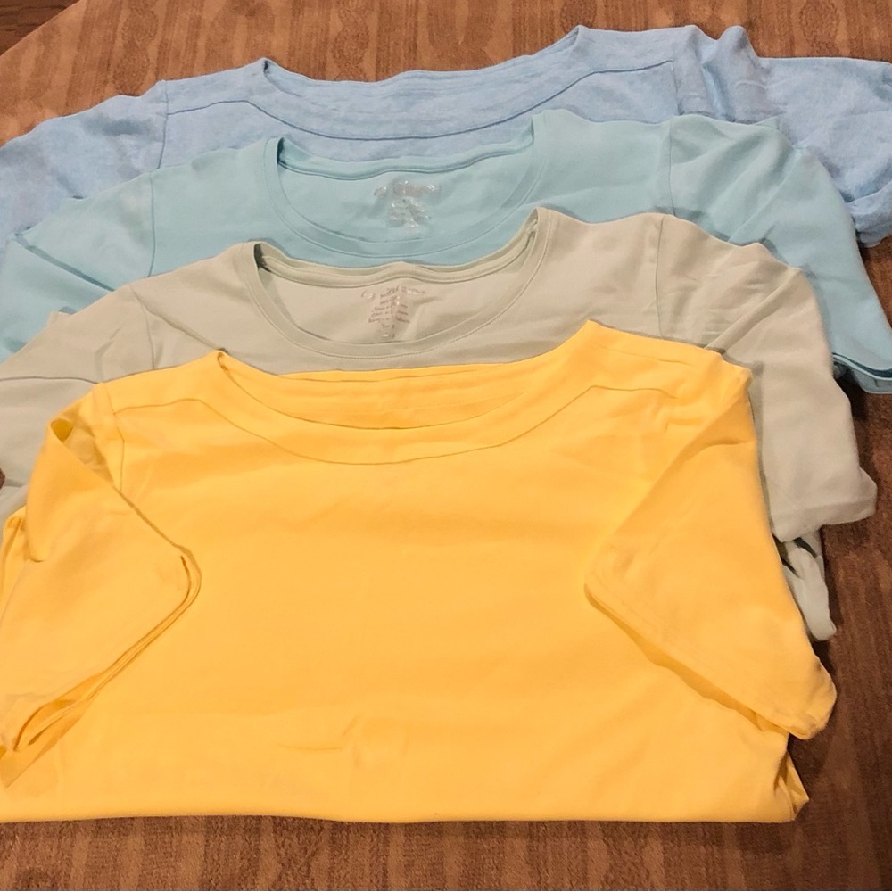 Chicos T-shirt Lot